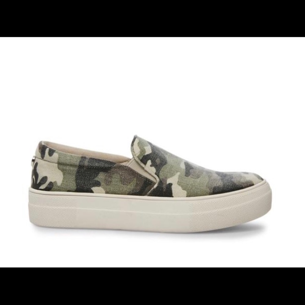 Steve Madden Gills Platform Camouflage Sneakers